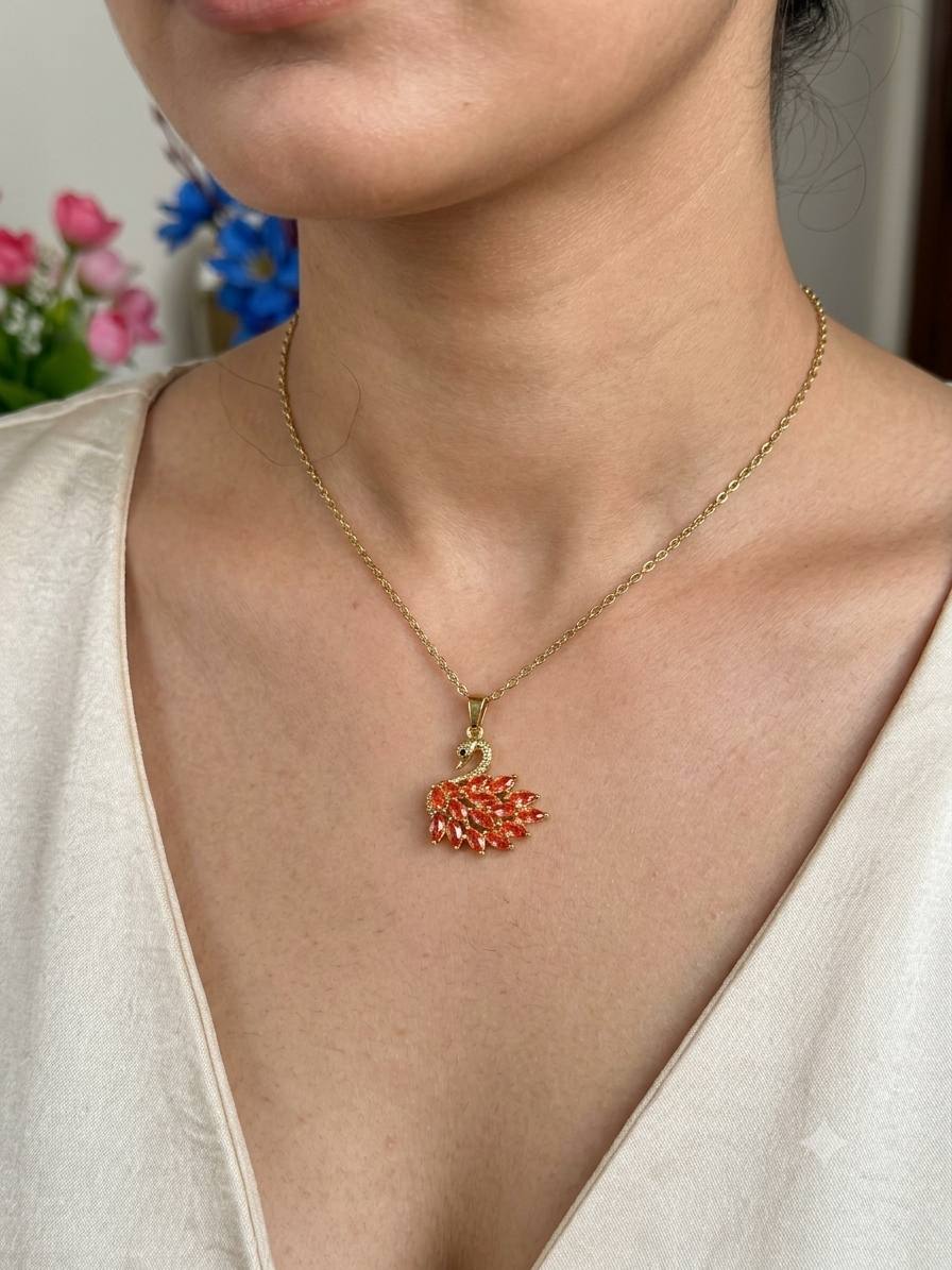 SWAN SWAROVSKI