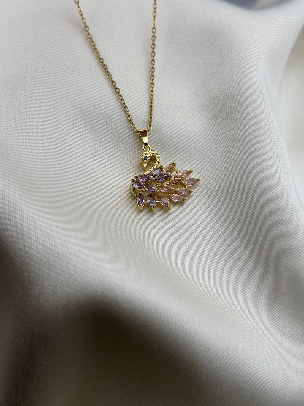 SWAN SWAROVSKI